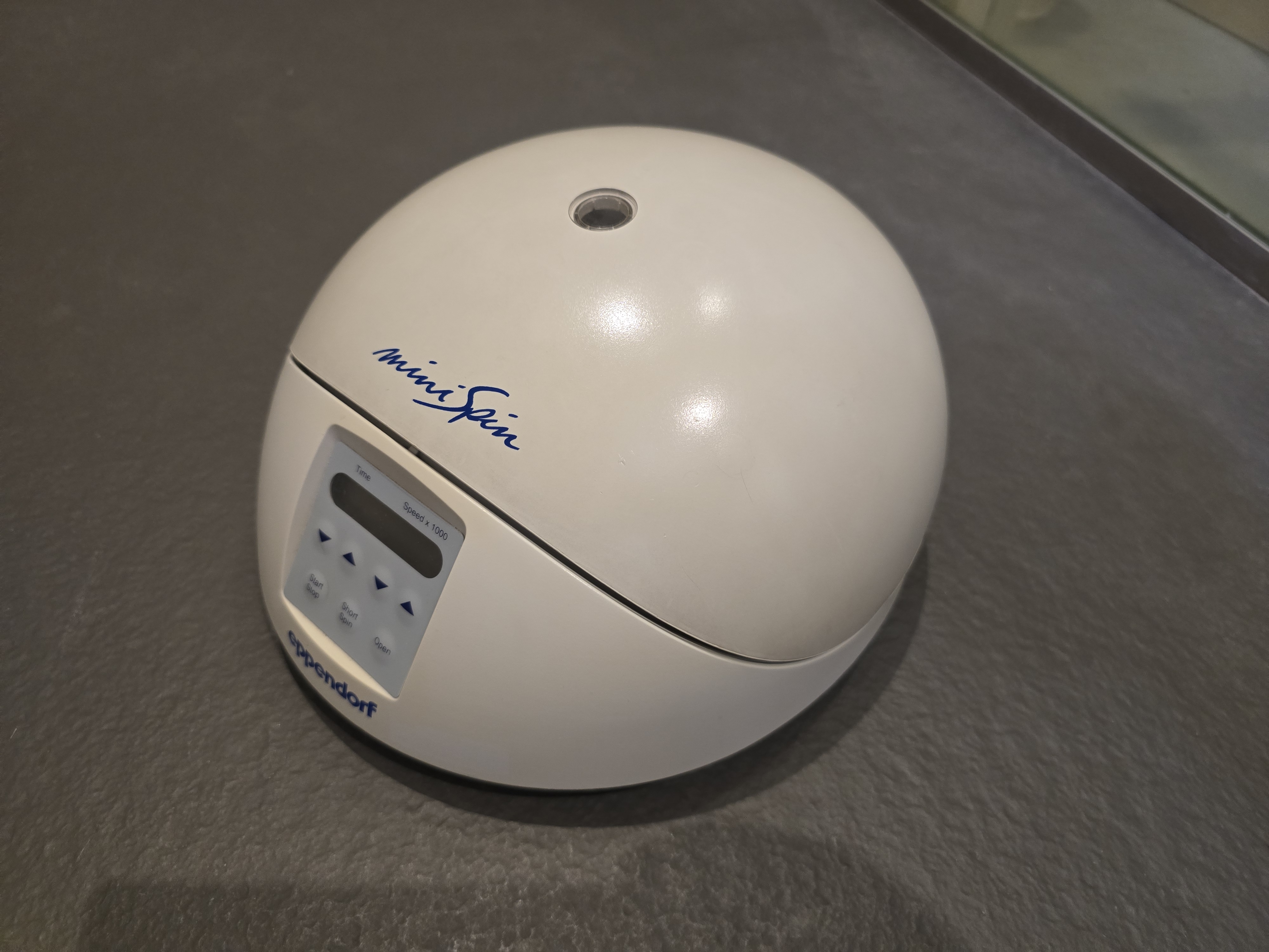 Mini centrifugeuse Allsheng Mini-6K / reconditionné
